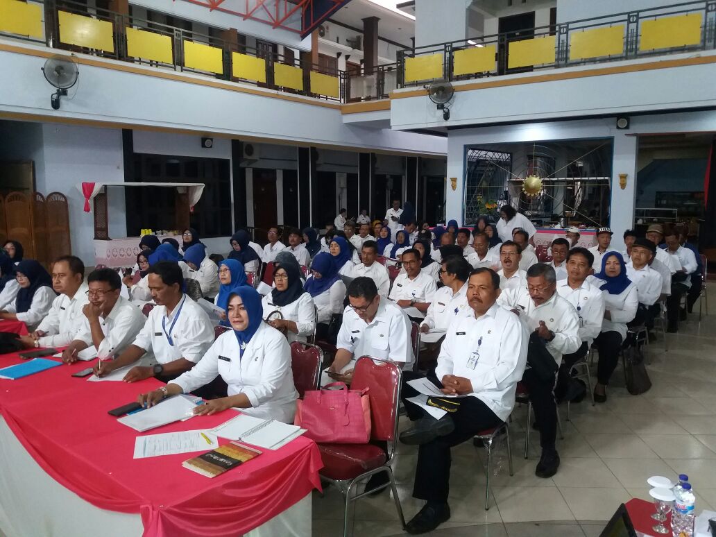 120px_pinnacles_western_australia.jpg - 1.28 kB